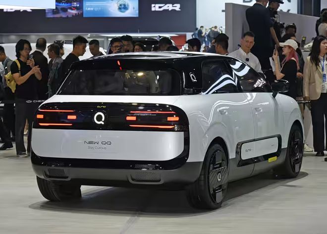 年上半年量产！轴距达到2750mmpg试玩全新奇瑞QQ将于2026(图3)